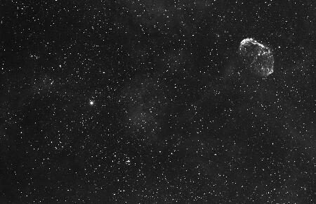 Soap bubble, NGC6888, 2016-8-6, 8-1, 7-31, 92x300sec, APO100Q, H-alpha 7nm, QHY8.jpg